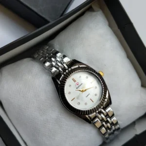 Silver Women’s Wrist Watch with diamond dial and steel bracelet